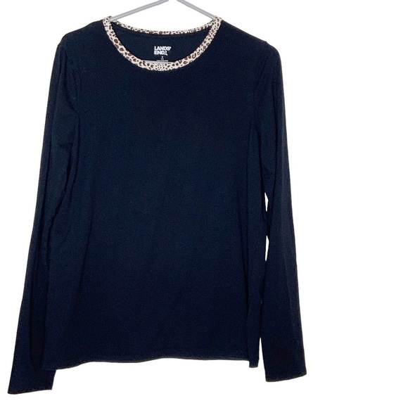 LANDS End black  long sleeve top.  Size S - Picture 2 of 6